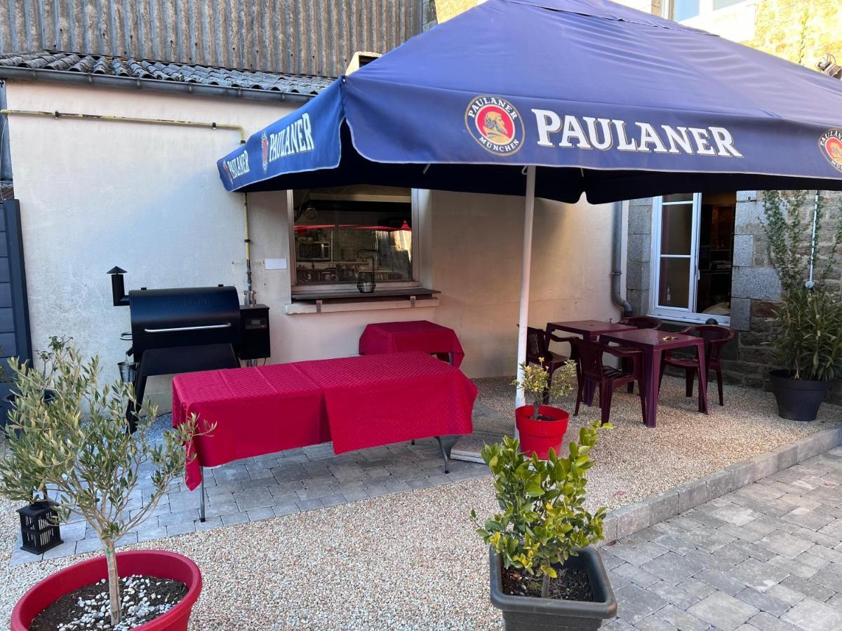 Hotel Au Pere Tranquille Tinchebray-Bocage Exterior foto